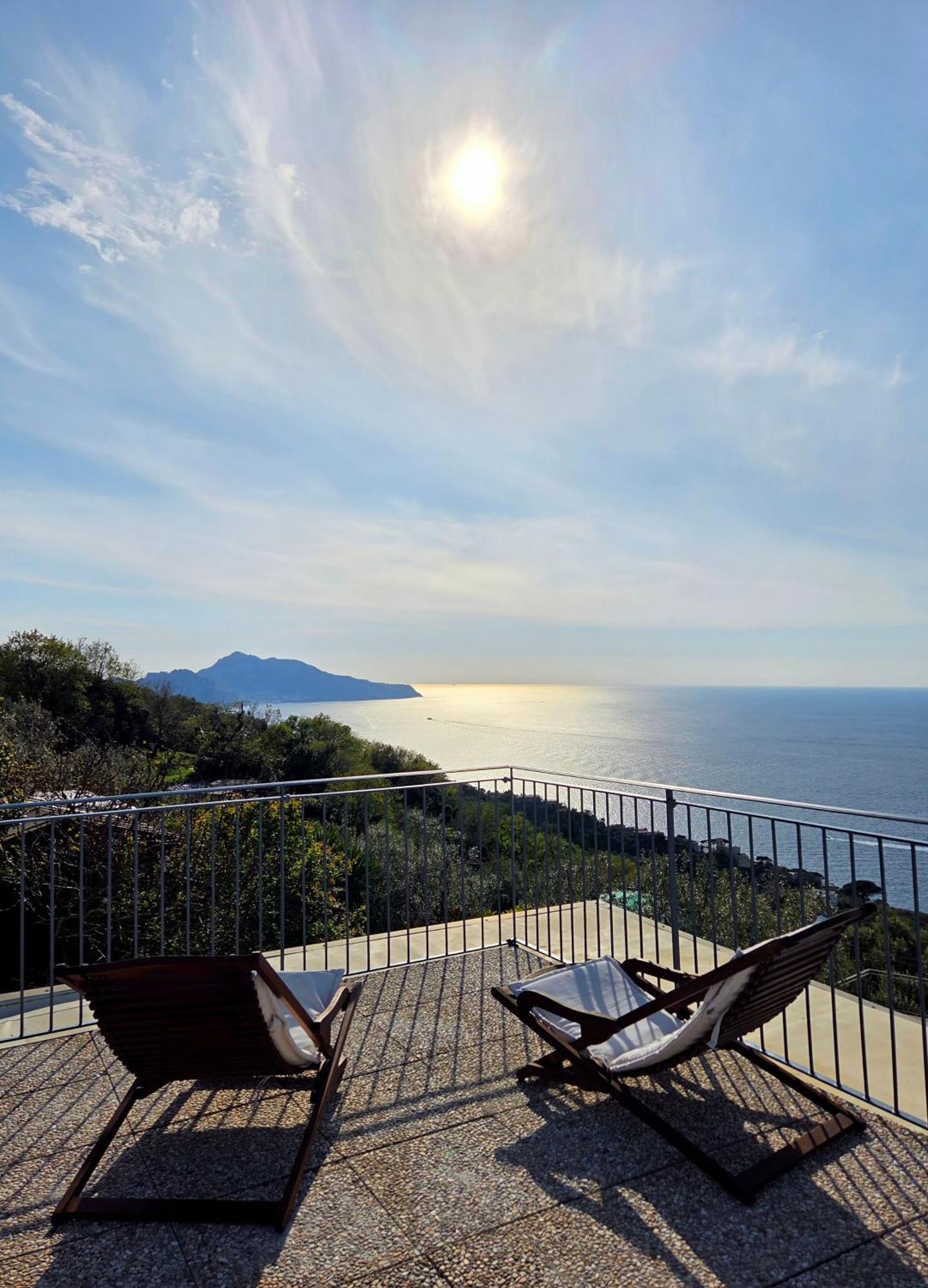 マッサ・ルブレンセ Sun & Relax, Relaxing Location With Seaviewヴィラ エクステリア 写真