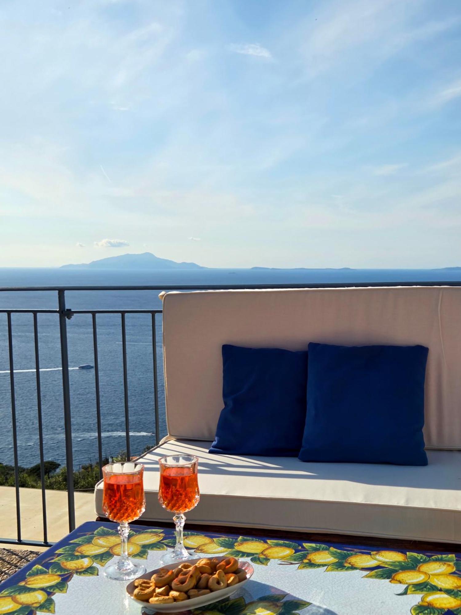 マッサ・ルブレンセ Sun & Relax, Relaxing Location With Seaviewヴィラ エクステリア 写真