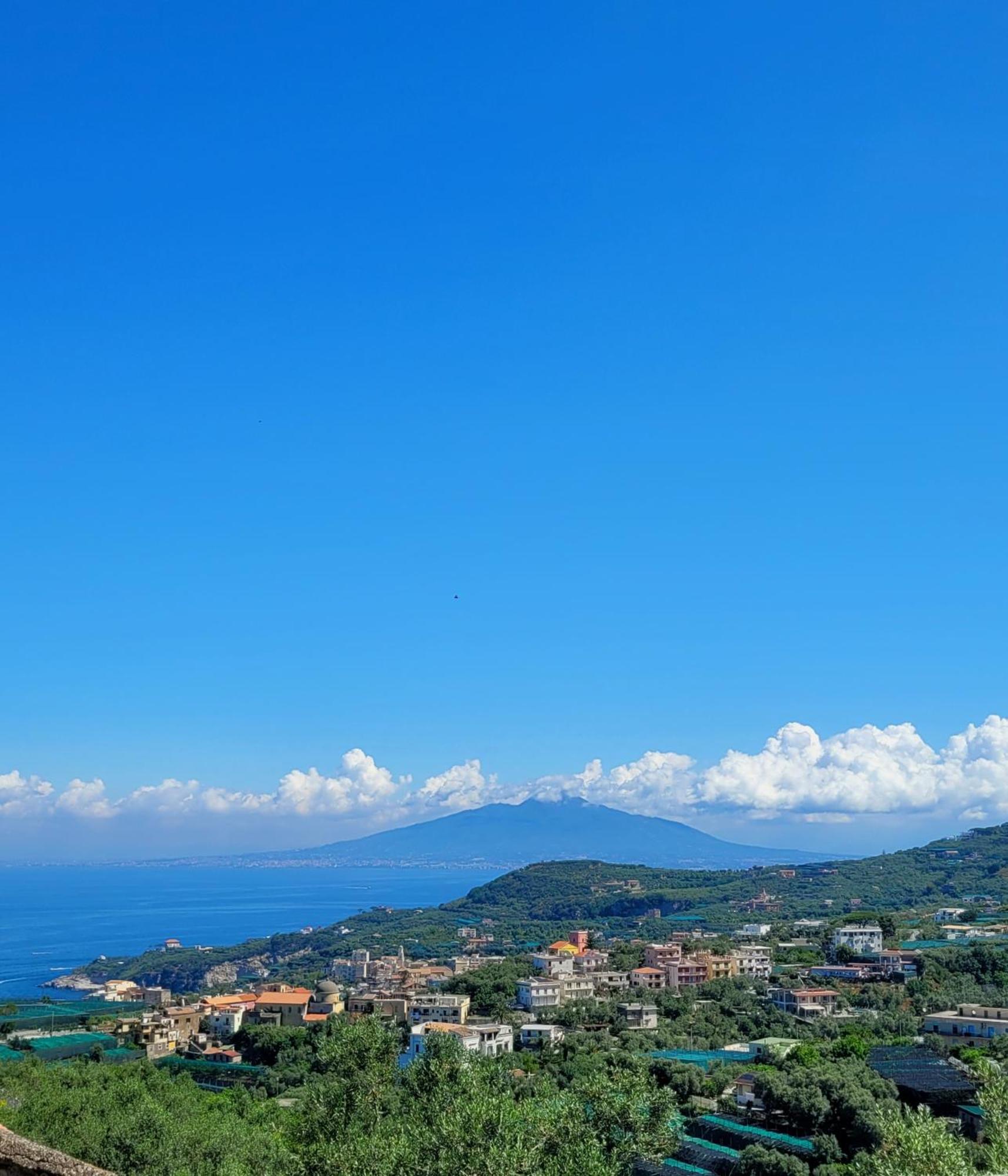 マッサ・ルブレンセ Sun & Relax, Relaxing Location With Seaviewヴィラ エクステリア 写真